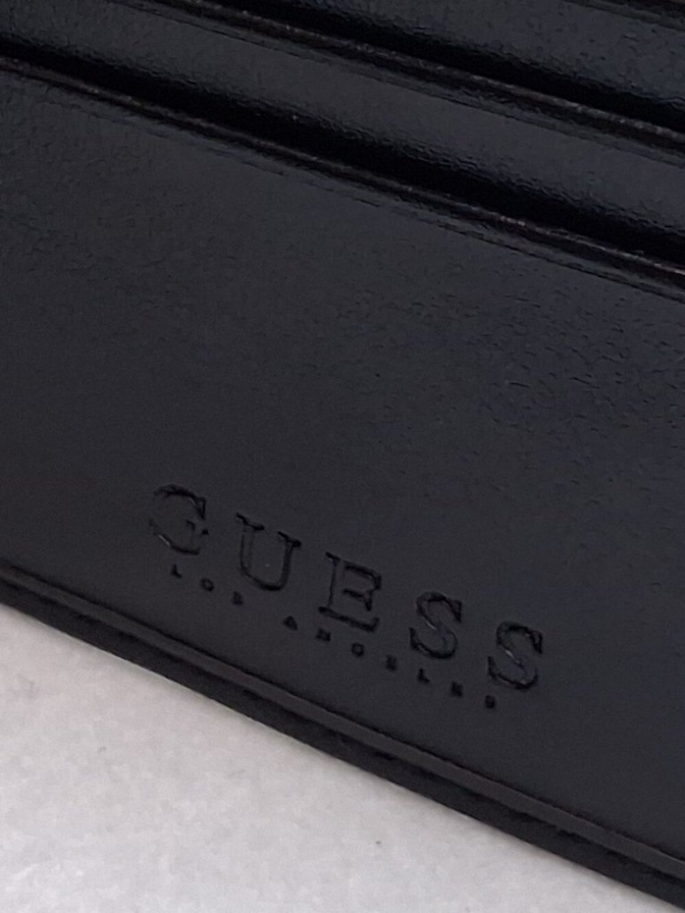 GUESS Men’s Black Saffiano Passcase Bifold Wallet Red Stitching Accent - Picture 10 of 10